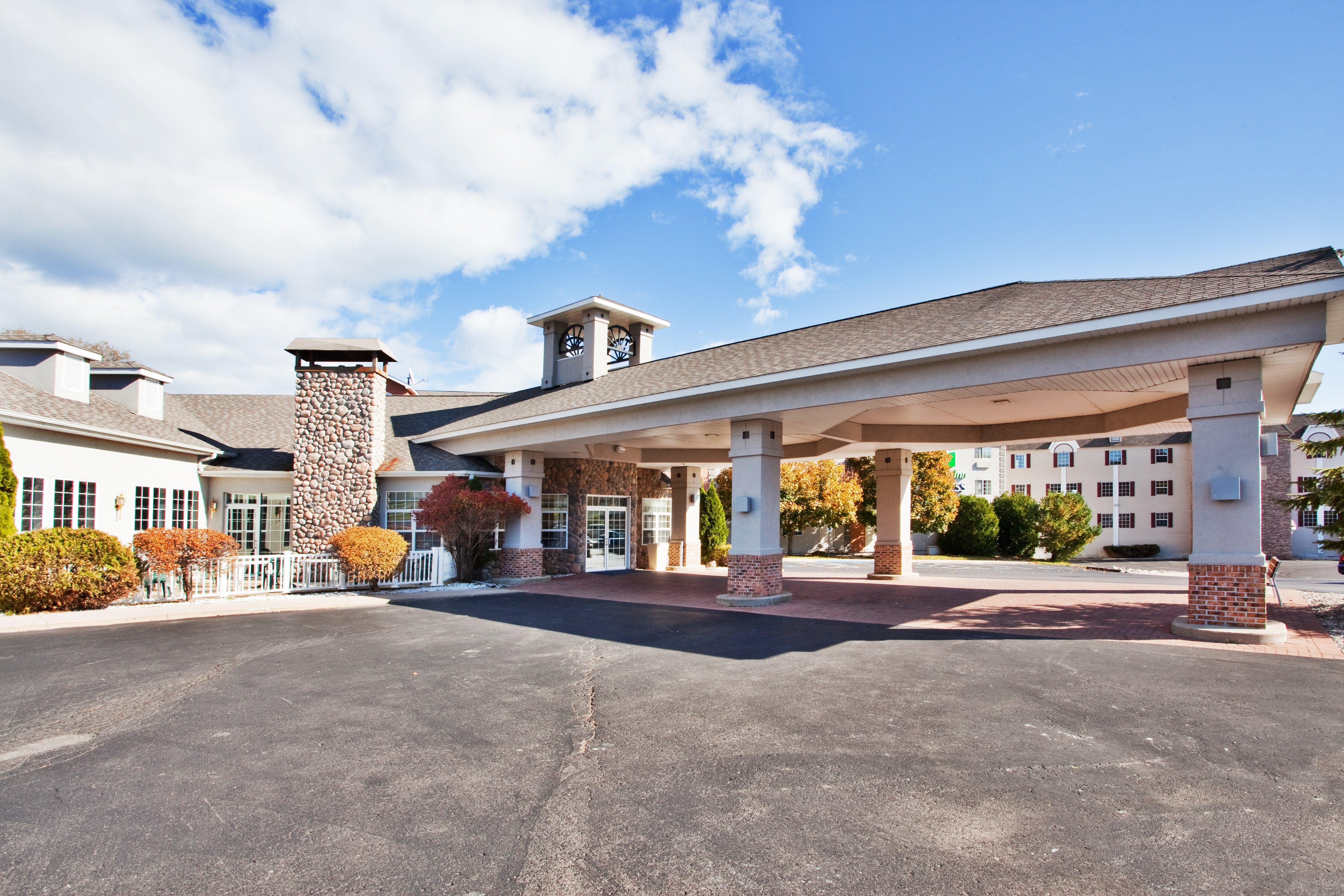 Holiday Inn Express St Ignace-Lake Central By Ihg Saint Ignace Exteriör bild