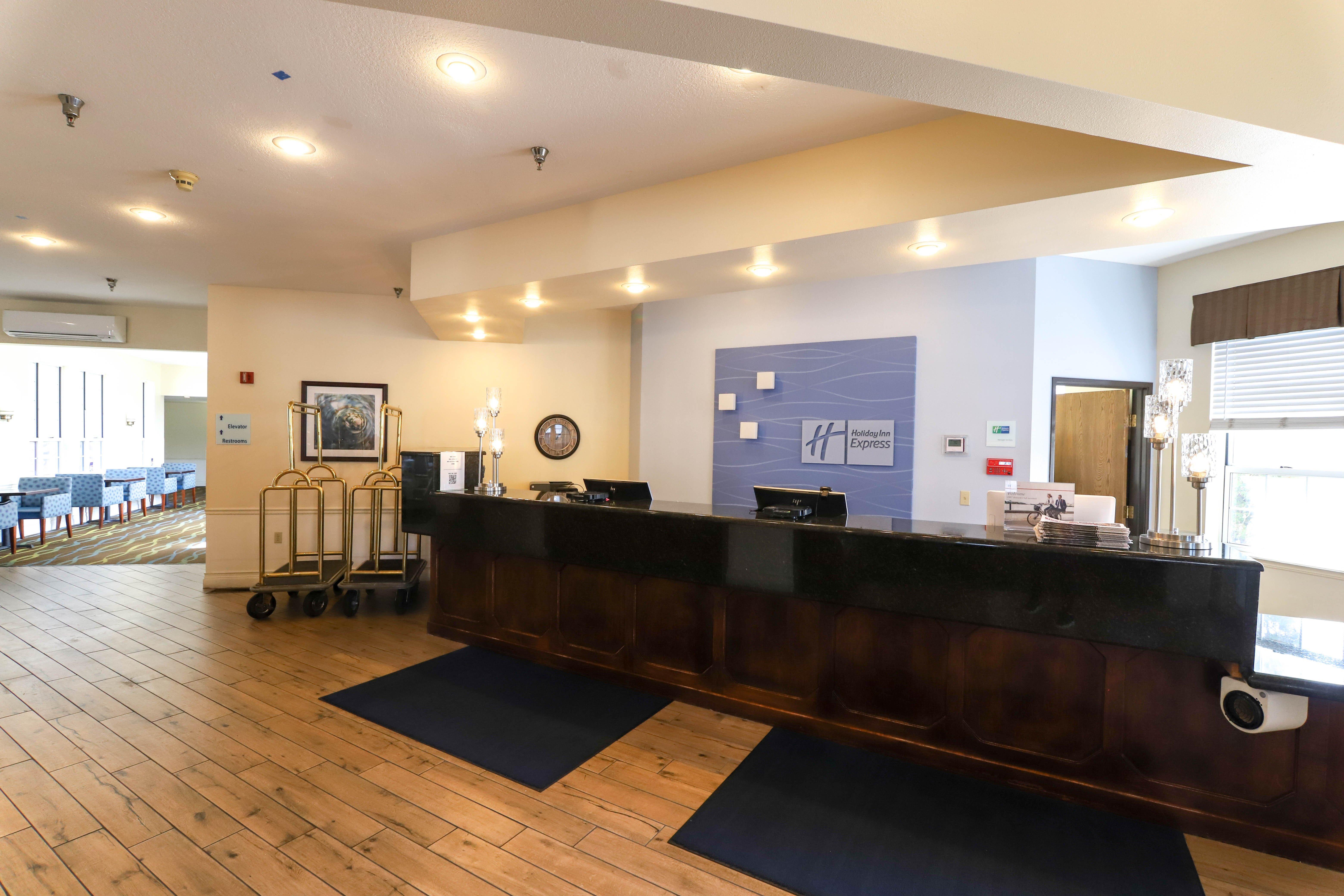 Holiday Inn Express St Ignace-Lake Central By Ihg Saint Ignace Exteriör bild