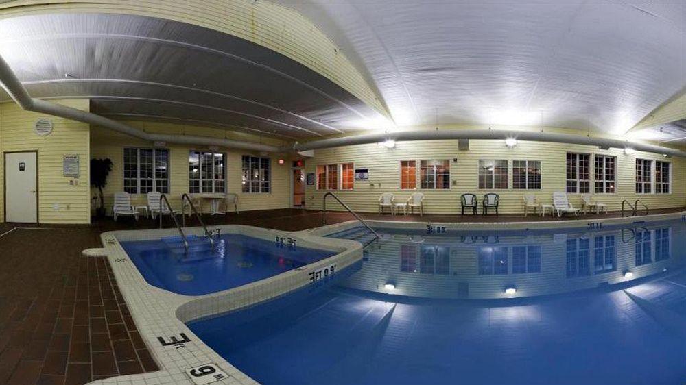 Holiday Inn Express St Ignace-Lake Central By Ihg Saint Ignace Exteriör bild